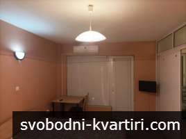 Двустаен апартамент под наем в центъра на Бургас