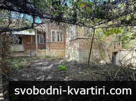 Къща в с. Неново Къща в с. Неново