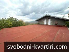 Къща в с. Струино Къща в с. Струино