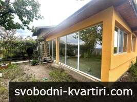 Къща в с. Струино Къща в с. Струино