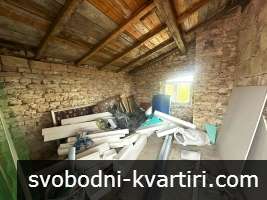Къща в с. Струино Къща в с. Струино