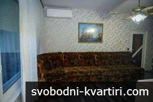 Двустаен обзаведен кв.Тракия-среден етаж Двустаен обзаведен кв.Тракия-среден етаж