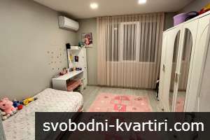 Тристаен апартамент пл.Кристал Тристаен апартамент пл.Кристал