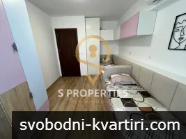 Тристаен апартамент под наем Тристаен апартамент под наем