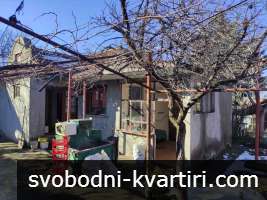 Къща в Две могили Къща в Две могили