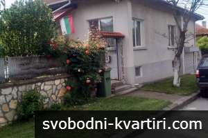 Къща в гр. Ветово Къща в гр. Ветово
