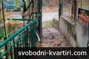 Вила с дворно място и гараж във в.з. Касева Чешма Вила с дворно място и гараж във в.з. Касева Чешма