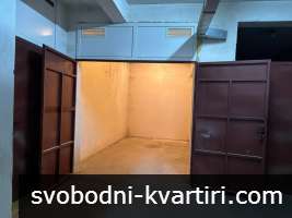 Гараж в района на Широк Център Гараж в района на Широк Център