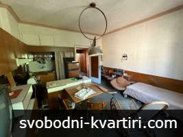 Етаж от къща в Идеален Център Етаж от къща в Идеален Център