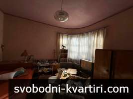 Етаж от къща в Идеален Център Етаж от къща в Идеален Център
