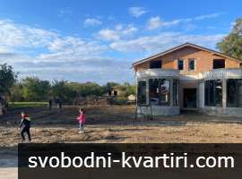 Къща в с. Сандрово Къща в с. Сандрово