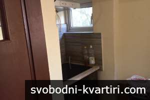 Къща в Широк Център Къща в Широк Център