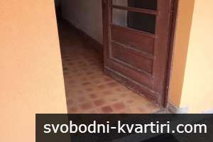 Етаж от къща в района на Широк Център Етаж от къща в района на Широк Център