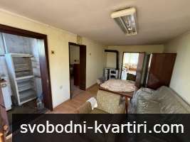 Къща в кв. Средна кула Къща в кв. Средна кула