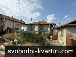 Къща в кв. Средна кула Къща в кв. Средна кула