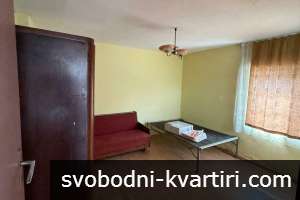 Къща в кв. Средна кула Къща в кв. Средна кула