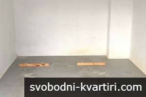 Гараж в района на кв. Ялта Гараж в района на кв. Ялта