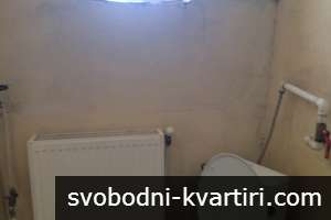 Самостоятелна тухлена къща в кв. Тракция Самостоятелна тухлена къща в кв. Тракция