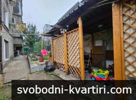 Бечова стая от триетажна къща Бечова стая от триетажна къща