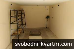 Гараж в кв. Чародейка-Север Гараж в кв. Чародейка-Север