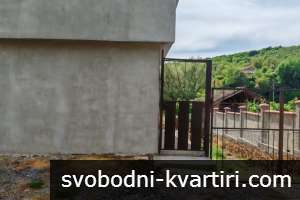 Къща в с. Писанец Къща в с. Писанец
