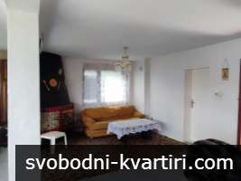 Продажба Къща гр. Иваново - с. Кошов 860m² Продажба Къща гр. Иваново - с. Кошов 860m²