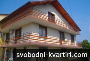 Продажба Къща гр. Русе - в.з. Средна кула 900m² Продажба Къща гр. Русе - в.з. Средна кула 900m²