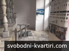 Под наем Помещение гр. Русе - Широк център 400m² Под наем Помещение гр. Русе - Широк център 400m²