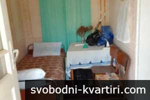 Продажба Къща гр. Борово - с. Горно Абланово 2300m² Продажба Къща гр. Борово - с. Горно Абланово 2300m²
