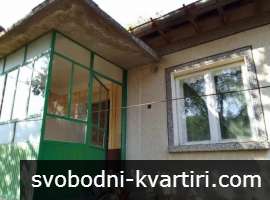Продажба Къща гр. Борово - с. Горно Абланово 2300m² Продажба Къща гр. Борово - с. Горно Абланово 2300m²
