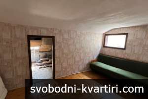 ЕКСКЛУЗИВНО!!! Етаж от къща в Идеален Център 180000Е ЕКСКЛУЗИВНО!!! Етаж от къща в Идеален Център 180000Е