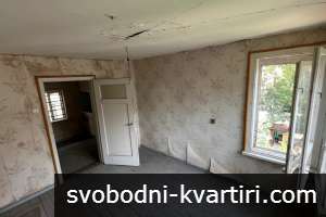 ЕКСКЛУЗИВНО!!! Етаж от къща в Идеален Център 180000Е ЕКСКЛУЗИВНО!!! Етаж от къща в Идеален Център 180000Е