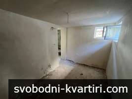 Къща в кв.Здравец Къща в кв.Здравец
