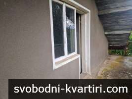 Къща в с. Долно Абланово Къща в с. Долно Абланово