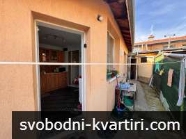 Къща в района на Кооперативен Пазар Къща в района на Кооперативен Пазар