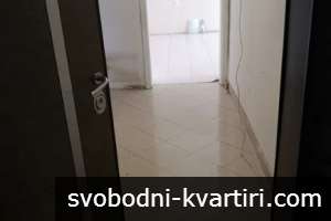 4-стаен апартамент в кв. Родина 2 4-стаен апартамент в кв. Родина 2