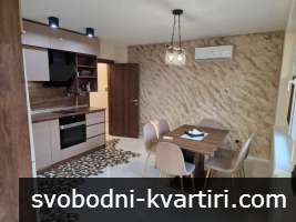 3-стаен апартамент в Центъра