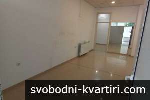 Дава под наем Помещение гр. Русе - Център 59m²