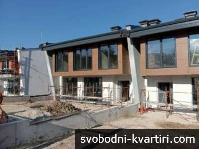 Къща 261м2 във в.з.Косанин дол, с.Панчарево, на 3км от Околовръстното
