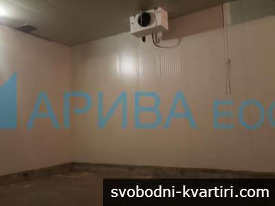Складове с хладилни камери под наем в Хасково