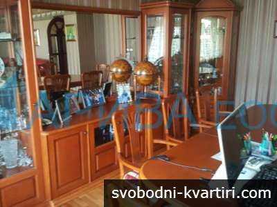 Голям и луксозен апартамент с обзавеждане в град Хасково