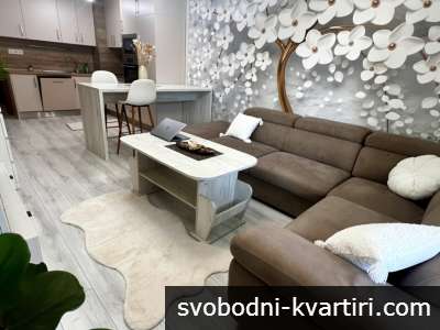 Луксозен двустаен апартамент под наем в Пловдив, в бутикова кооперация срещу Plaza Mall