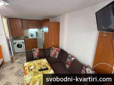 Едностаен апартамент под наем на метри от Капана