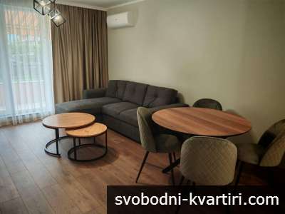 Луксозен двустаен апартамент в Остромила