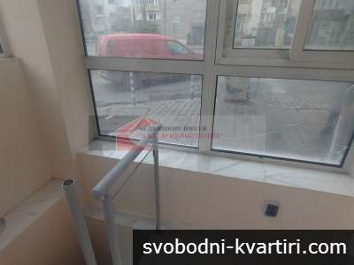 Дава под наем магазини и супермаркети в жилищна сграда гр. София - Оборище 20m²