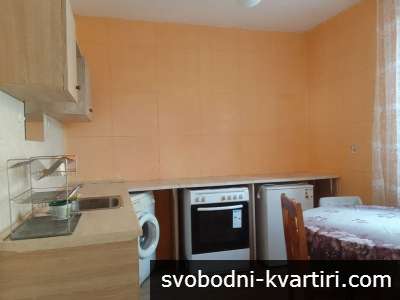 Етаж от къща под наем в кв. Акация!