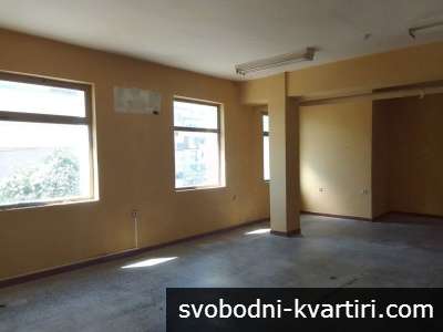 Търговско помещение под наем в кв. Картала