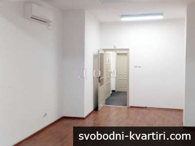 Дава под наем Офис в офис сграда гр. Шумен - Център 60m²