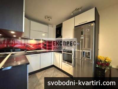ОБЗАВЕДЕН ТРИСТАЕН АПАРТАМЕНТ, КОНФУТО