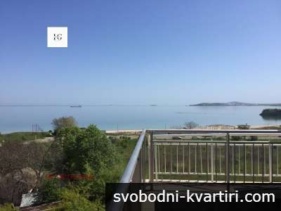 Мезонет с гледка море под наем в - Крайморие 87m²